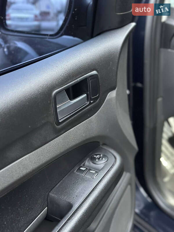 Универсал Ford Focus 2005 в Мироновке