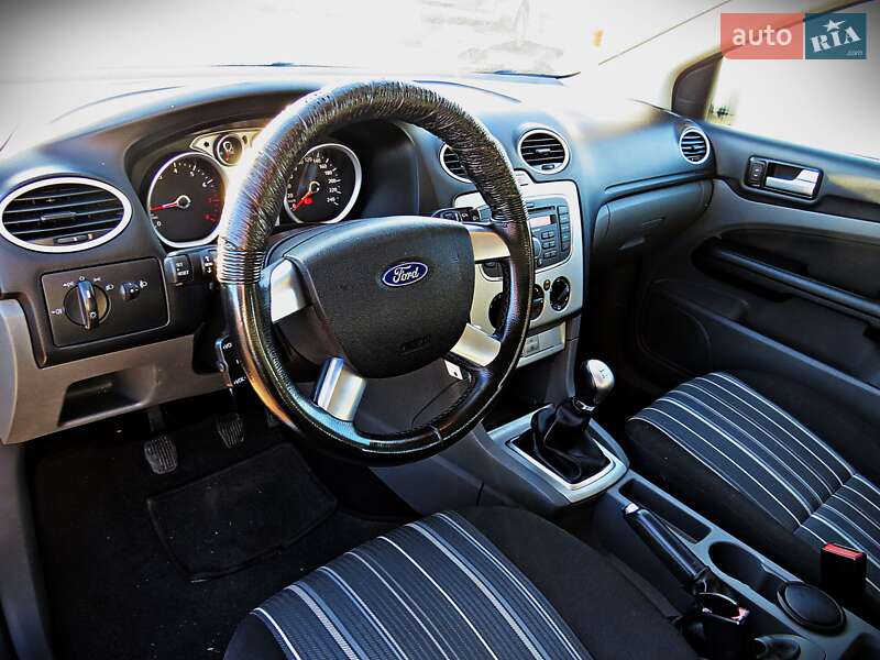 Универсал Ford Focus 2010 в Черкассах фото 5 Универсал Ford Focus 2010 в Черкассах