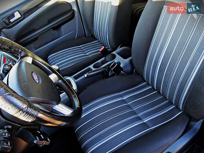 Универсал Ford Focus 2010 в Черкассах фото 7 Универсал Ford Focus 2010 в Черкассах