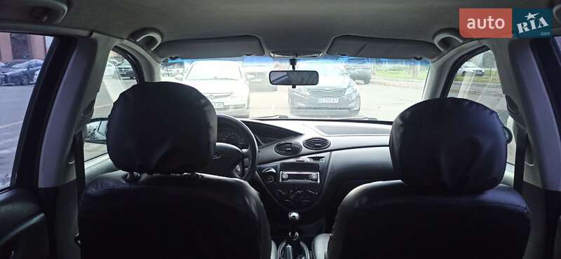Хетчбек Ford Focus 2004 в Кам'янському