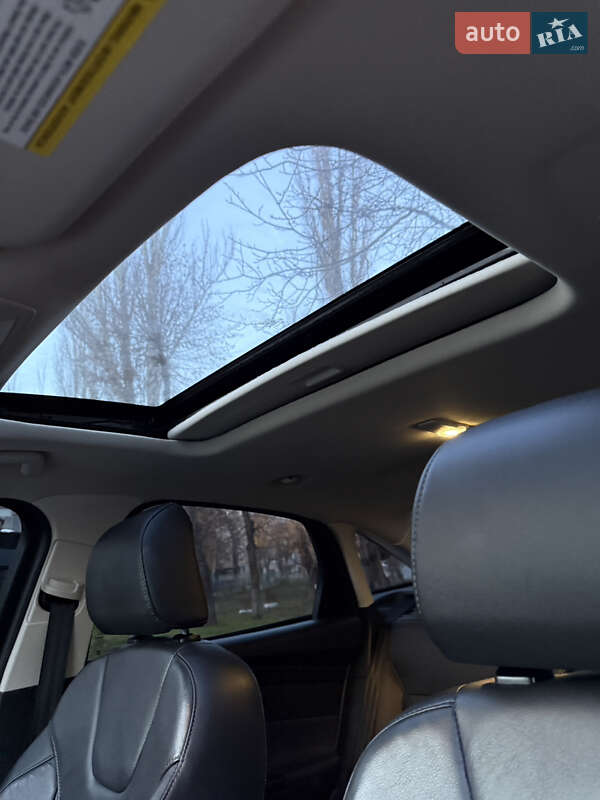 Седан Ford Focus 2015 в Кривом Роге