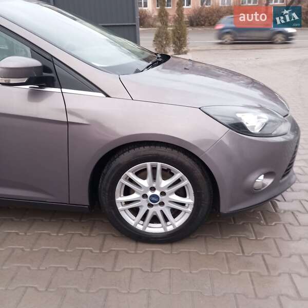 Хетчбек Ford Focus 2013 в Теребовлі