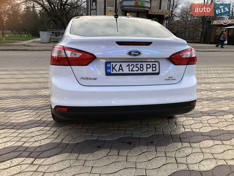 Седан Ford Focus 2014 в Николаеве
