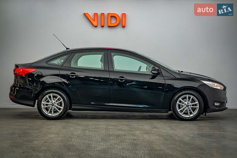 Седан Ford Focus 2017 в Києві