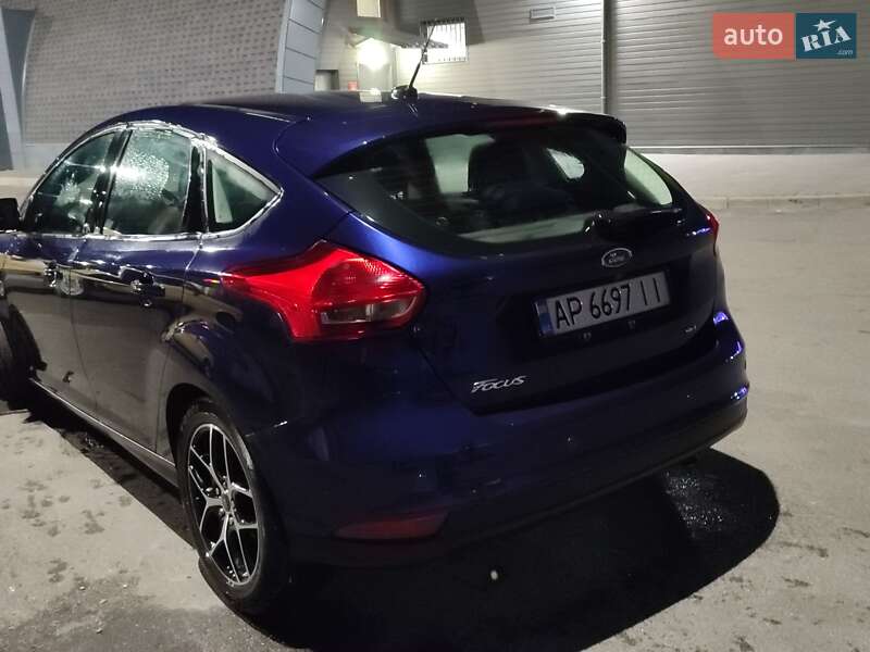 Хетчбек Ford Focus 2017 в Дніпрі фото 3 Хетчбек Ford Focus 2017 в Дніпрі