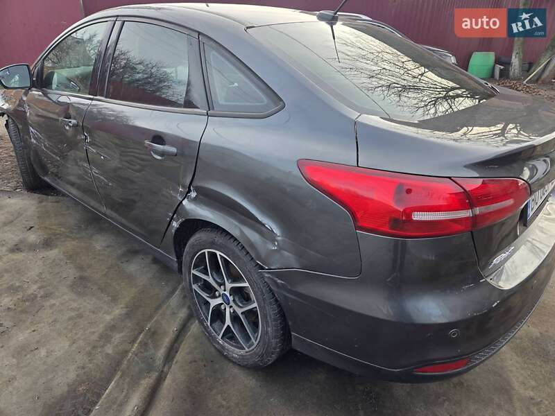Седан Ford Focus 2017 в Києві