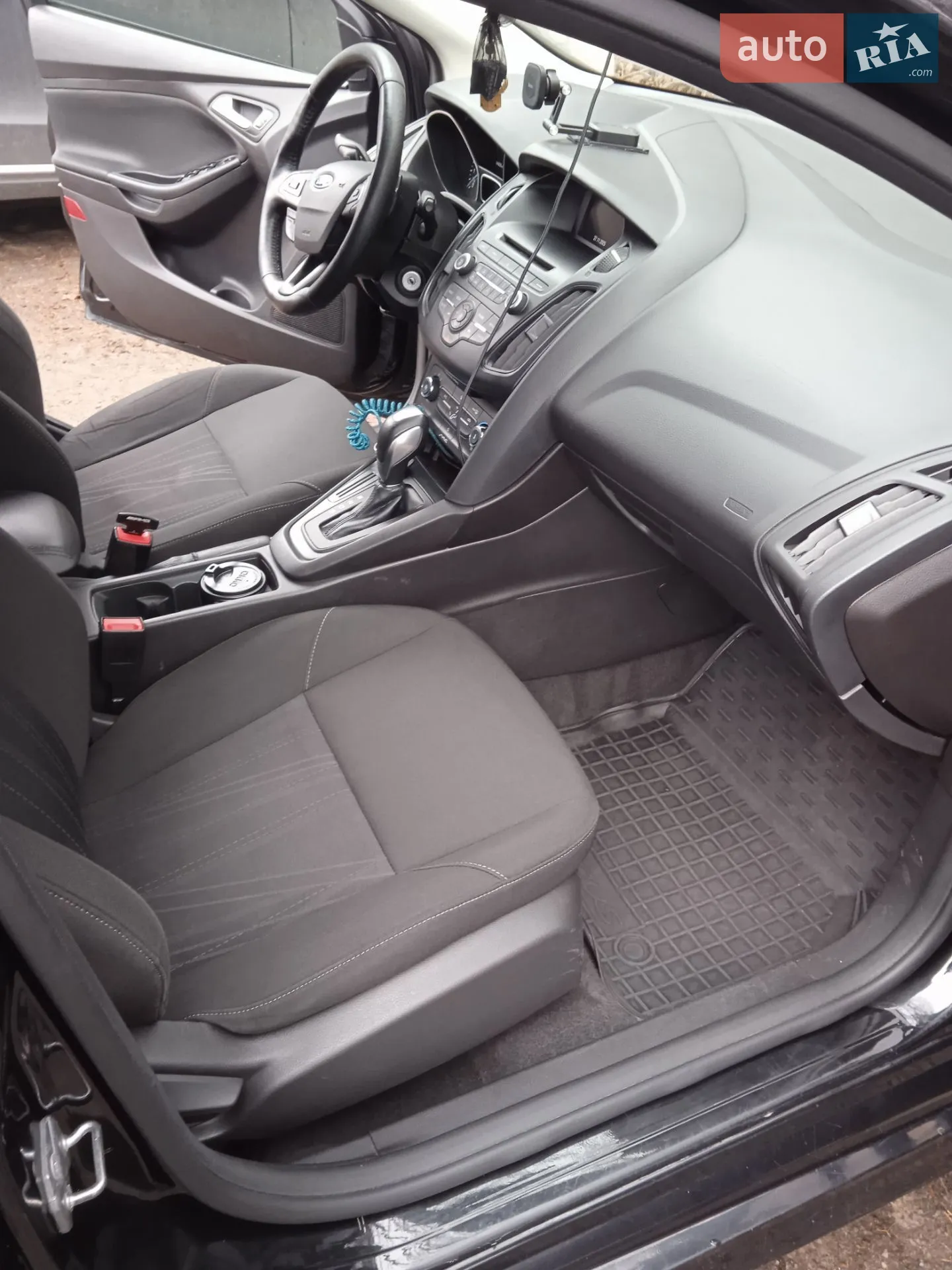 2015 Ford Focus - мініатюра 21