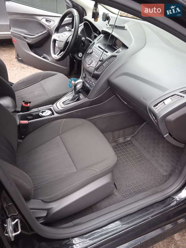 Хэтчбек Ford Focus 2015 в Львове фото 21 Хэтчбек Ford Focus 2015 в Львове