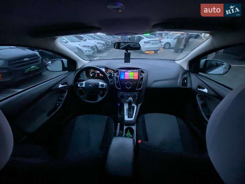 Хэтчбек Ford Focus 2013 в Киеве