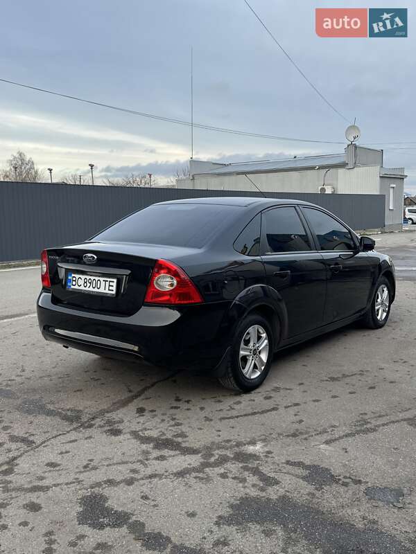 Седан Ford Focus 2008 в Каменке