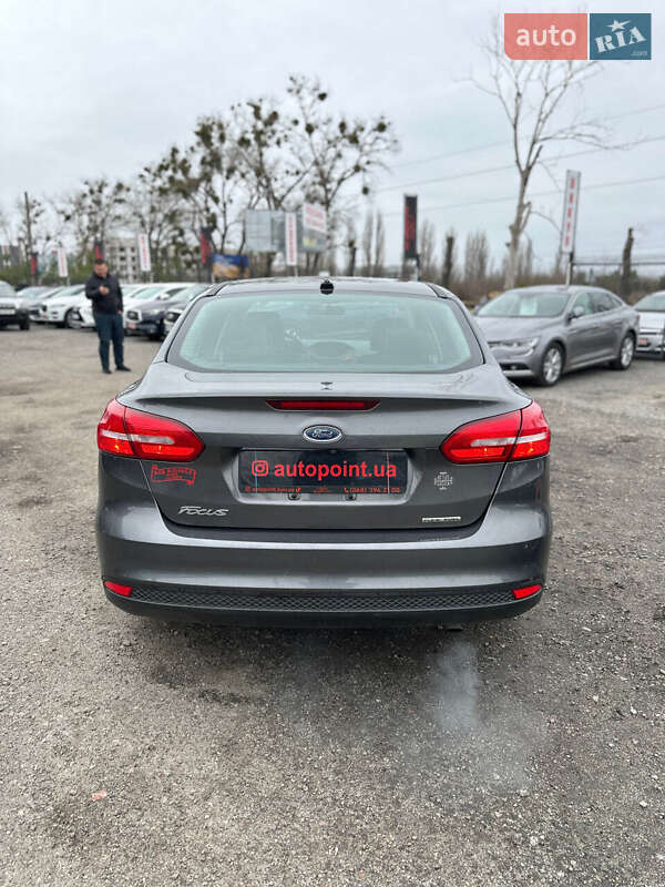 Седан Ford Focus 2015 в Белогородке