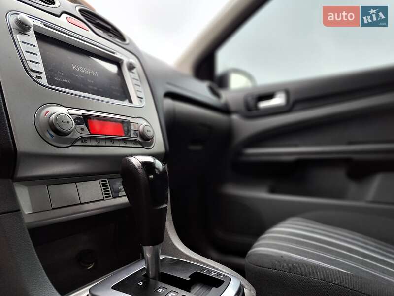 Хетчбек Ford Focus 2008 в Києві