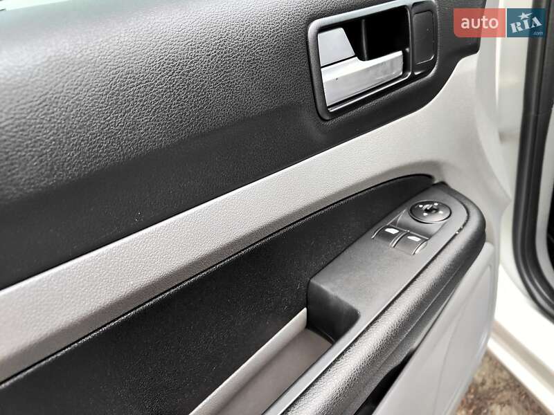 Хетчбек Ford Focus 2008 в Києві