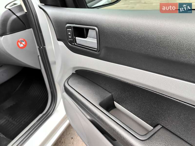 Хетчбек Ford Focus 2008 в Києві