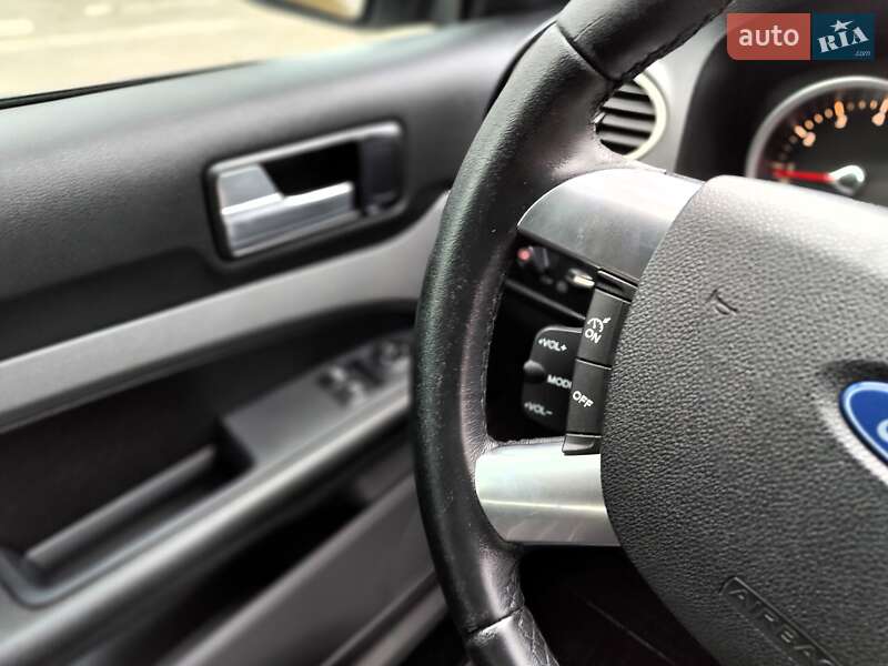 Хетчбек Ford Focus 2008 в Києві