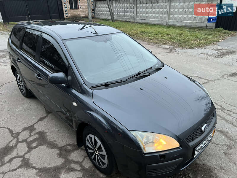 Універсал Ford Focus 2006 в Житомирі
