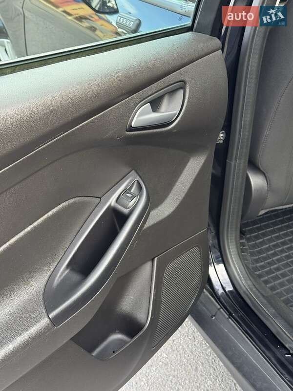 Седан Ford Focus 2016 в Ужгороде фото 9 Седан Ford Focus 2016 в Ужгороде