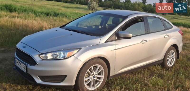 Седан Ford Focus 2018 в Горішніх Плавнях