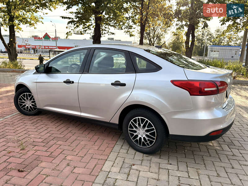 Седан Ford Focus 2016 в Харкові