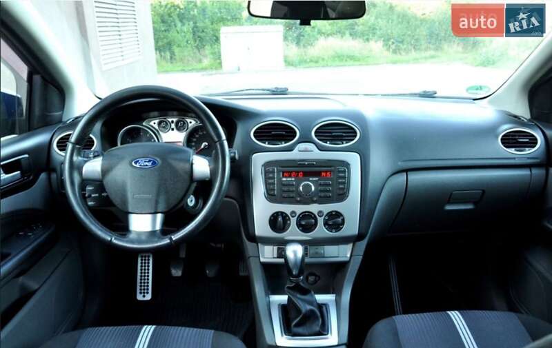 Универсал Ford Focus 2010 в Львове