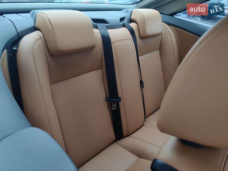 Кабриолет Ford Focus 2011 в Ровно