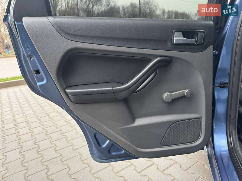 Седан Ford Focus 2006 в Хмельницком фото 33 Седан Ford Focus 2006 в Хмельницком