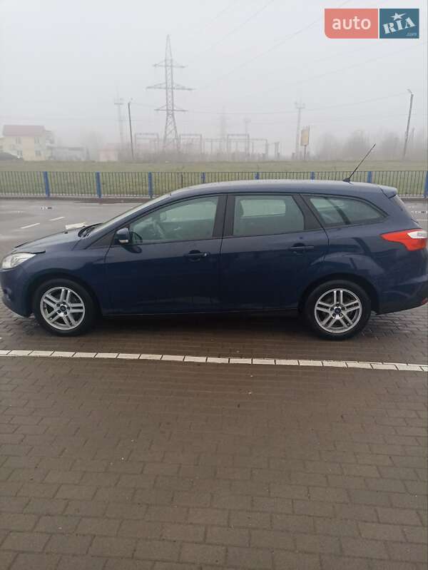 Универсал Ford Focus 2013 в Нововолынске