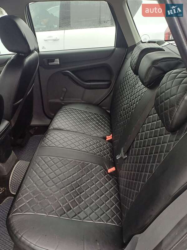 Универсал Ford Focus 2006 в Киеве фото 13 Универсал Ford Focus 2006 в Киеве