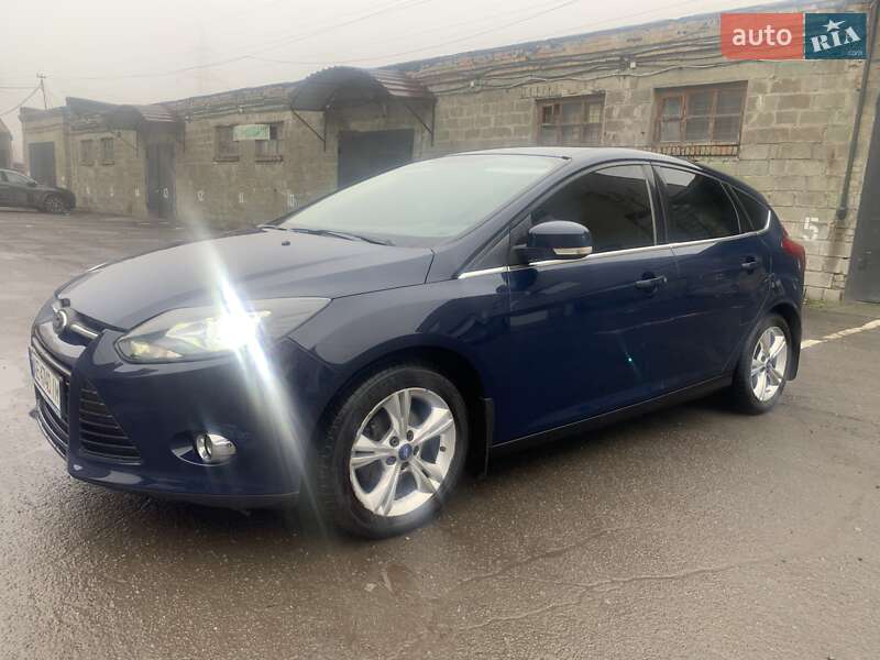 Хэтчбек Ford Focus 2012 в Днепре фото 9 Хэтчбек Ford Focus 2012 в Днепре