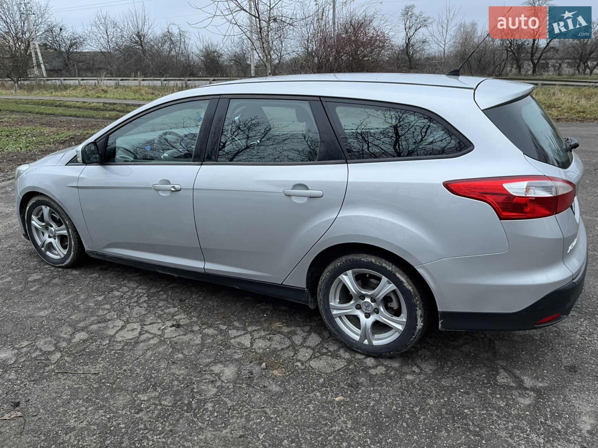 2011 Ford Focus - мініатюра 9