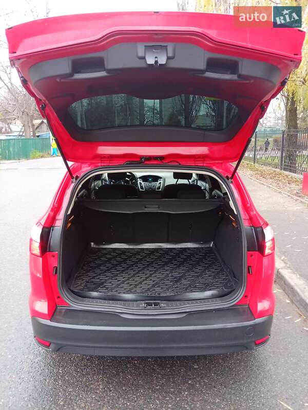 Универсал Ford Focus 2014 в Вышгороде