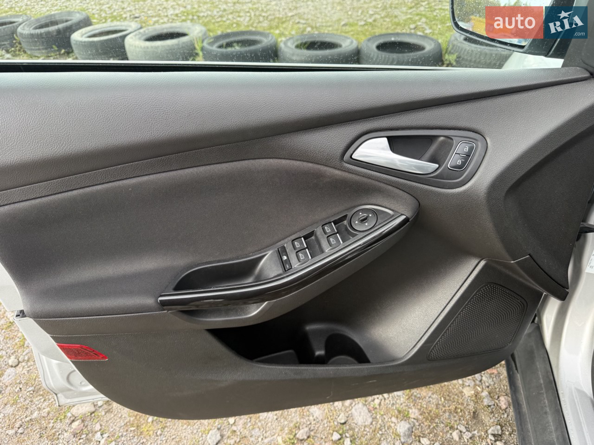 2016 Ford Focus - мініатюра 14