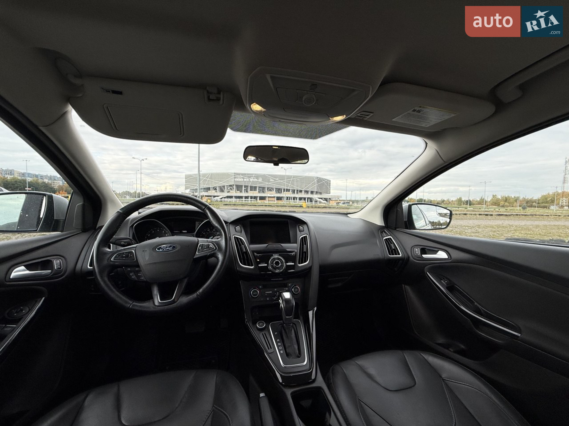 2016 Ford Focus - мініатюра 18