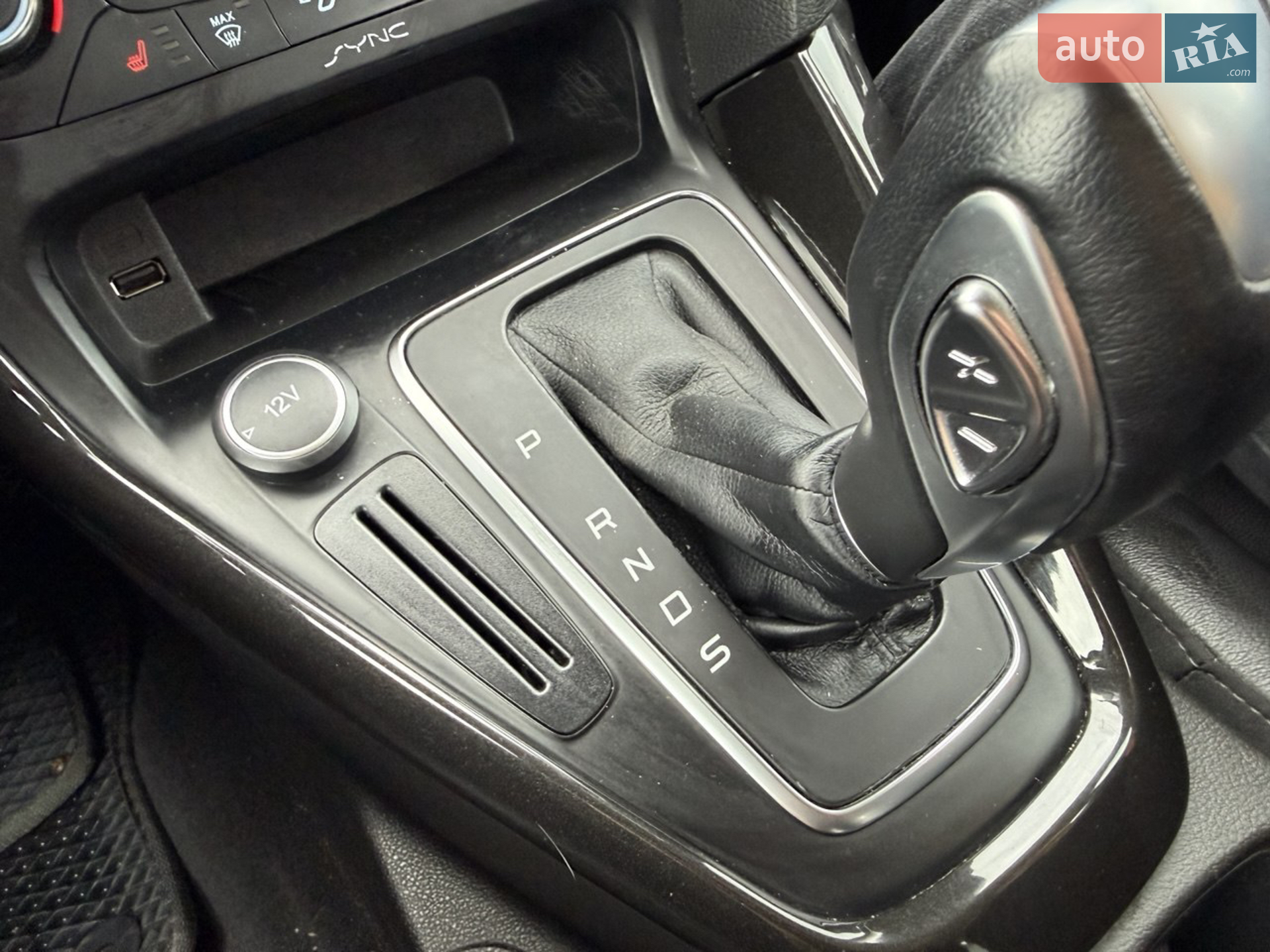 2016 Ford Focus - мініатюра 22