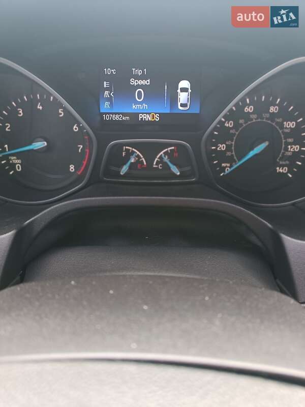 Хэтчбек Ford Focus 2016 в Киеве