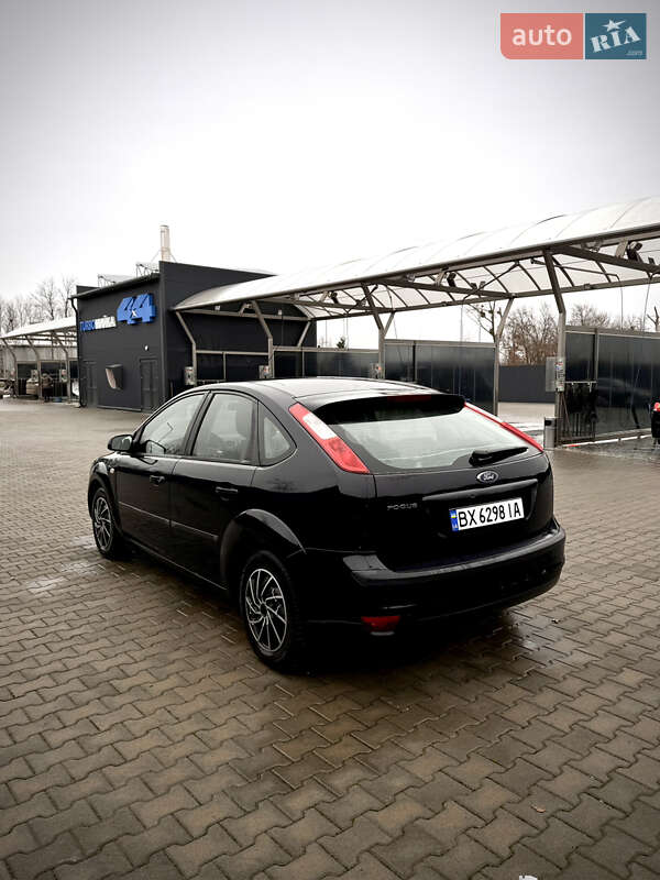Хэтчбек Ford Focus 2006 в Хмельницком