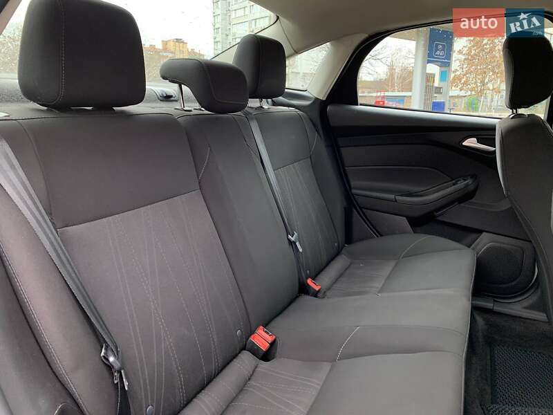 Седан Ford Focus 2018 в Николаеве фото 15 Седан Ford Focus 2018 в Николаеве