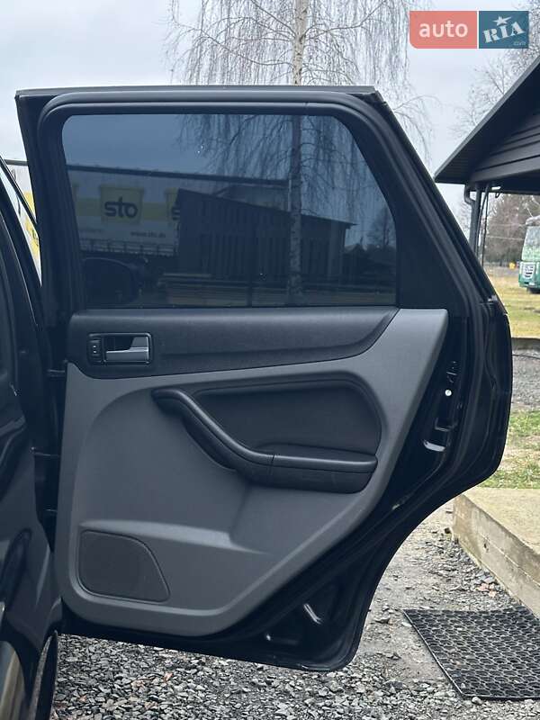 Универсал Ford Focus 2010 в Любешове