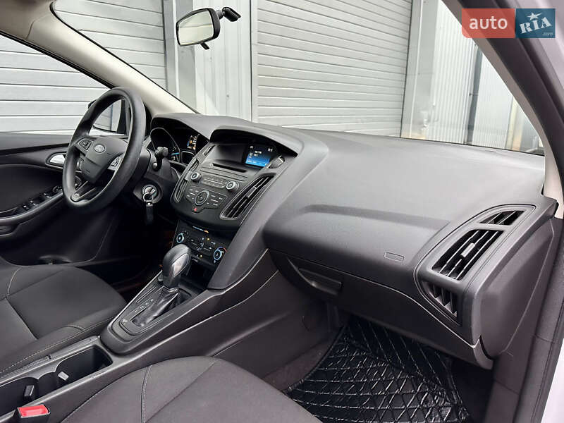 Седан Ford Focus 2017 в Києві