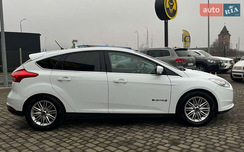 Хетчбек Ford Focus 2018 в Мукачевому фото 8 Хетчбек Ford Focus 2018 в Мукачевому