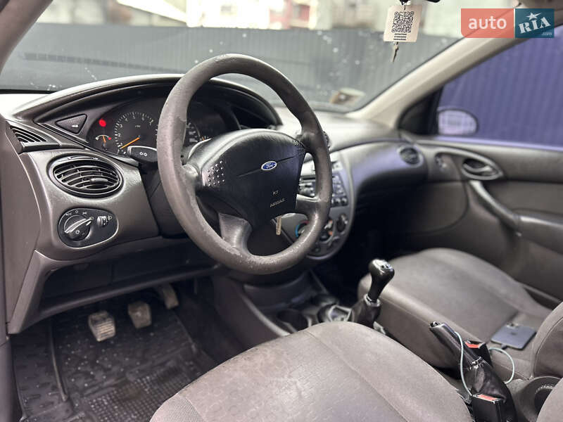 Седан Ford Focus 2002 в Львове фото 13 Седан Ford Focus 2002 в Львове