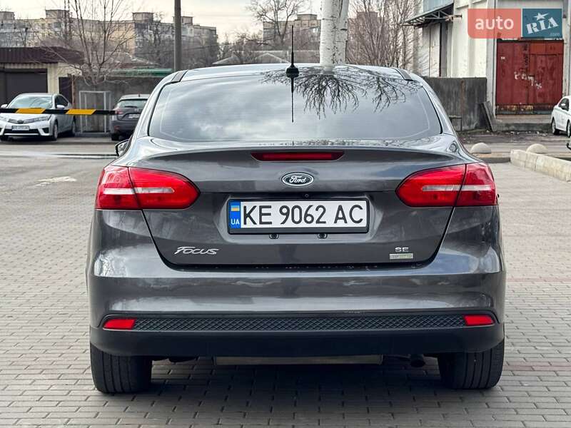 Седан Ford Focus 2017 в Дніпрі