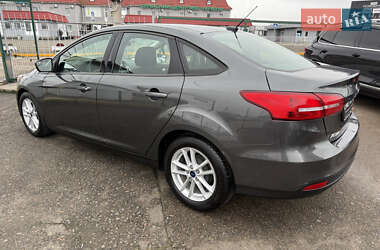Седан Ford Focus 2017 в Киеве