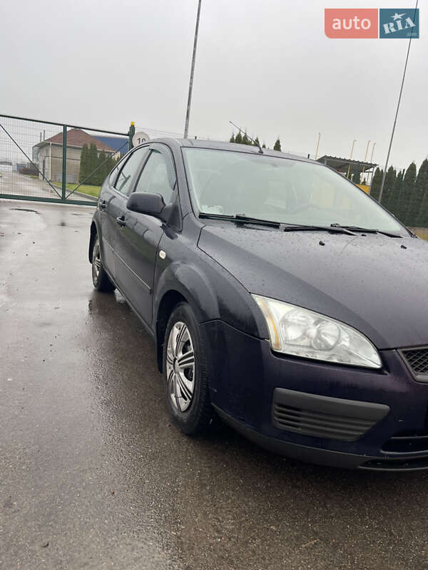 Хэтчбек Ford Focus 2006 в Броварах
