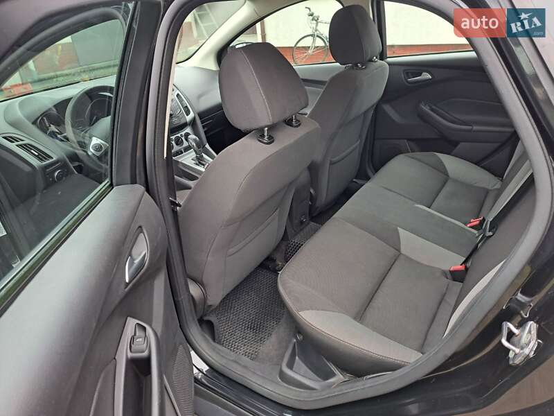 Седан Ford Focus 2013 в Ивано-Франковске