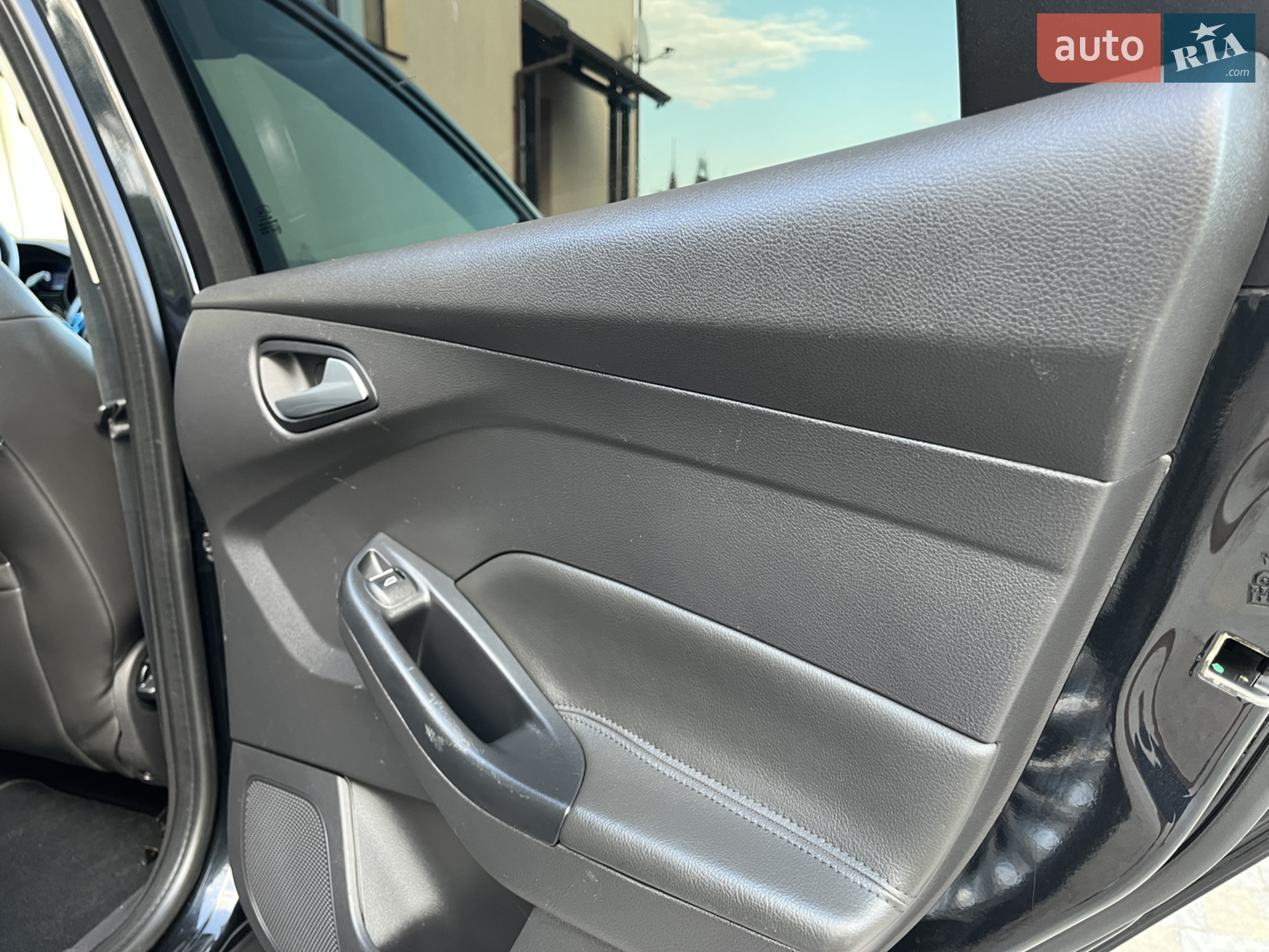2012 Ford Focus - мініатюра 90