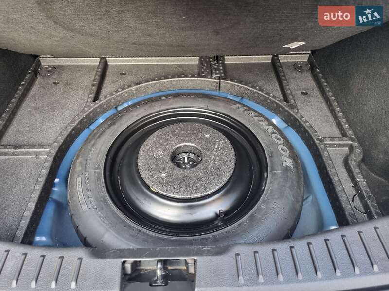 Хэтчбек Ford Focus 2015 в Харькове