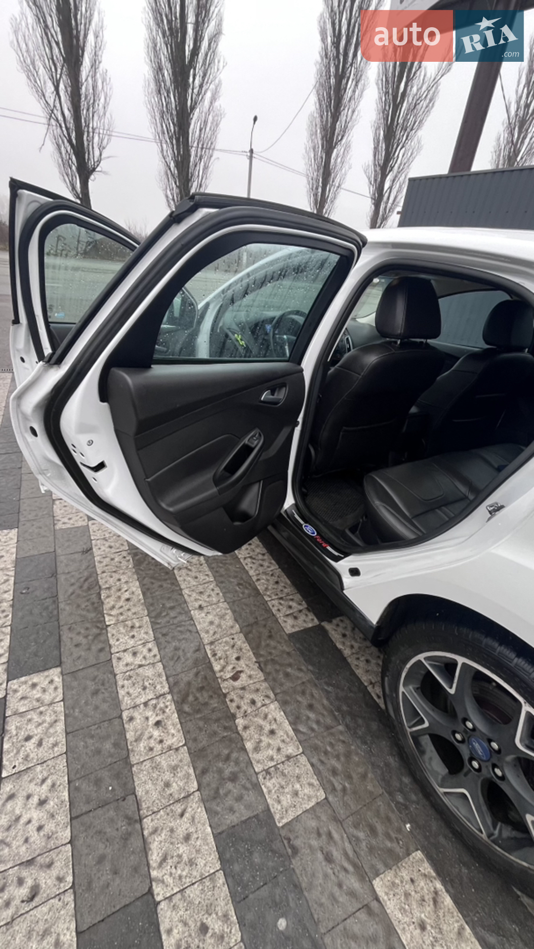 2014 Ford Focus - мініатюра 16