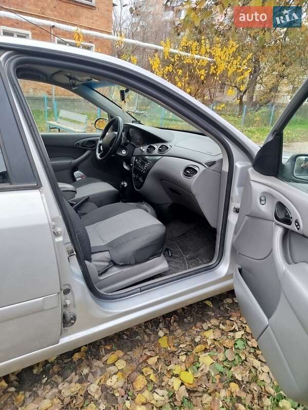 Седан Ford Focus 2001 в Харкові