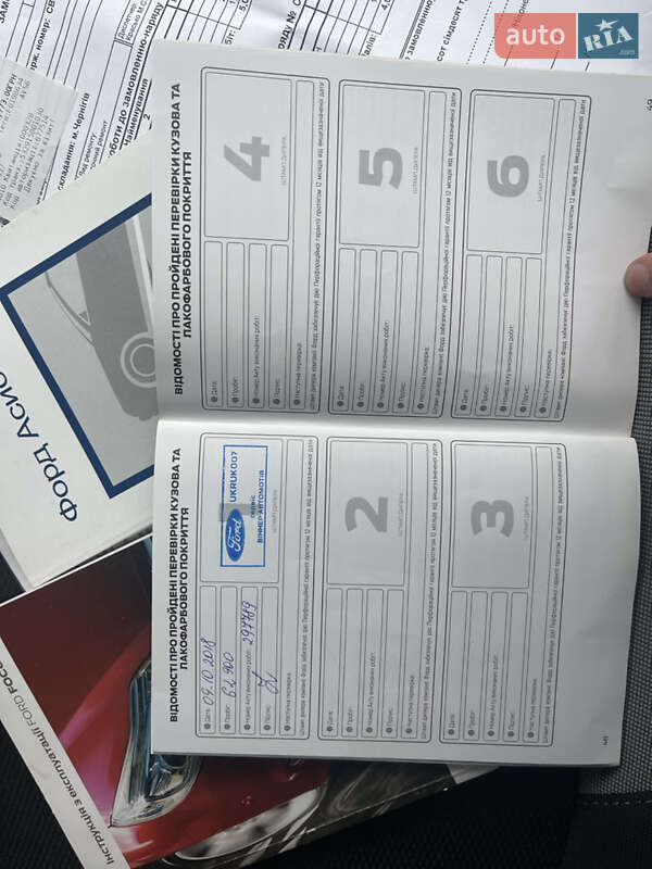 Хэтчбек Ford Focus 2014 в Чернигове